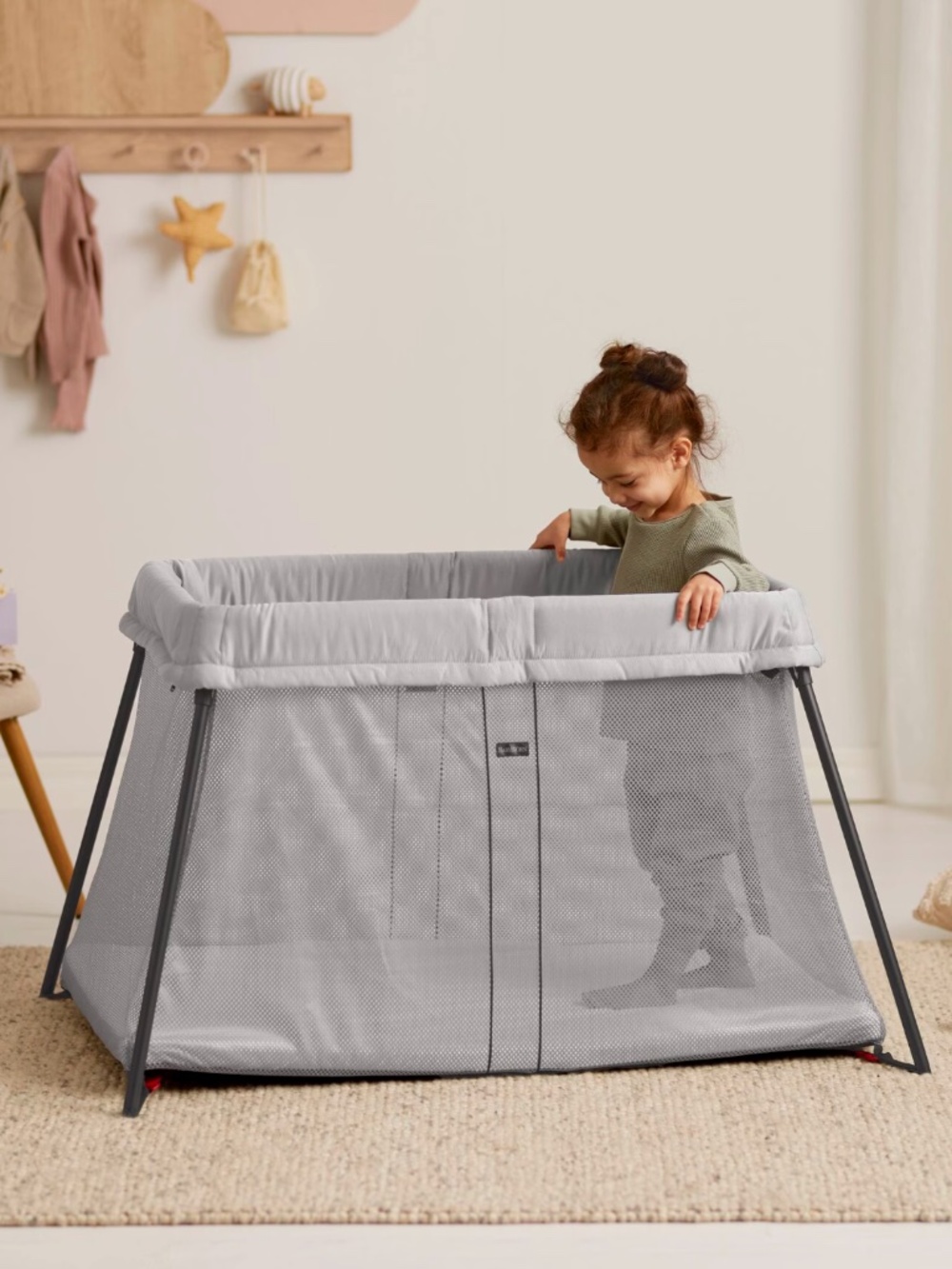 Travel Crib and Sheet Bundle